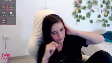 Tania  online show from February 24, 7:01 pm