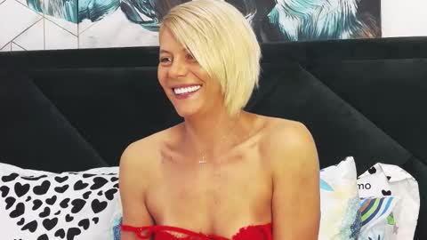 Snapshot of taniyagrey chatting on September 22, 6:04 am tanyaGrey online show from September 22, 6:04 am