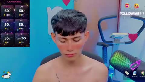 Snapshot of tanjiro_cute chatting on June 22, 3:25 am Andres online show from June 22, 3:25 am