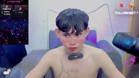 Snapshot of tanjiro_cute chatting on July 2, 5:24 am Andres online show from July 2, 5:24 am