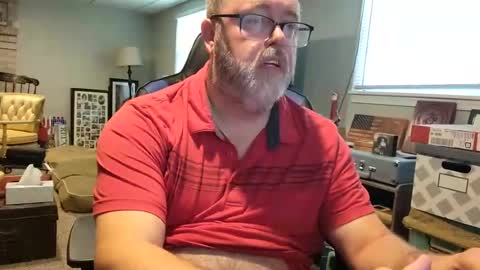Snapshot of tank106 chatting on August 9, 4:34 pm tank106 online show from August 9, 4:34 pm
