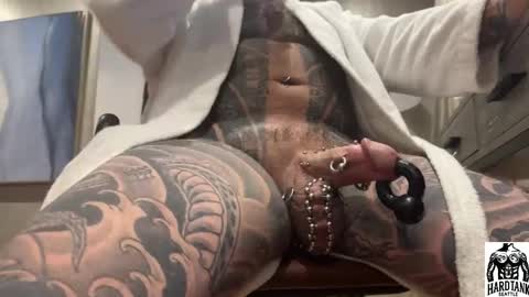 Tank Guy online show from April 9, 9:31 pm