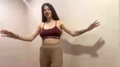 Kira online show from December 2, 1:00 am