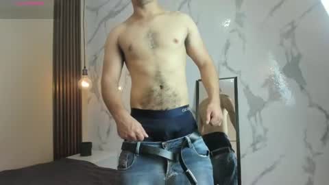 Tanner Jose online show from July 8, 2:43 pm
