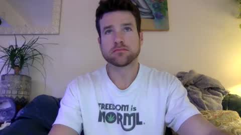 Dr. Love online show from January 2, 2:02 pm