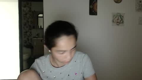 Angeline  Follow  online show from March 13, 2:40 am