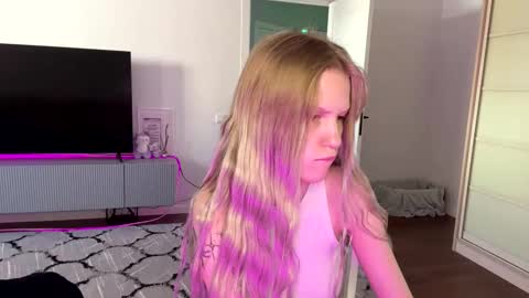 Alisa online show from February 20, 9:21 am