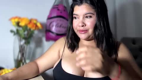 Snapshot of tara_lynn_xx chatting on February 14, 1:08 pm Dani independent model online show from February 14, 1:08 pm