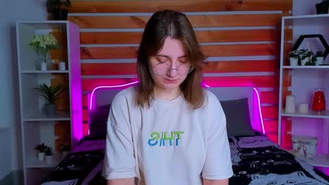 Tara online show from September 10, 1:27 am