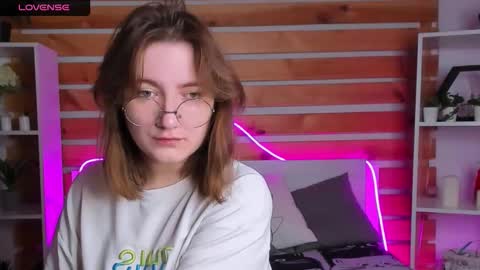 Tara online show from September 21, 1:18 am