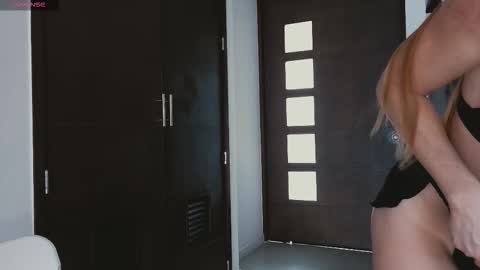 Tara White online show from March 29, 8:31 pm