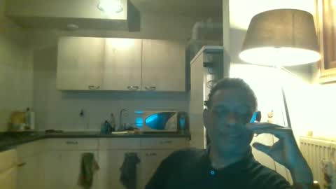 Genaro Thode online show from February 2, 6:31 pm