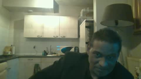 Genaro Thode online show from February 4, 4:39 pm