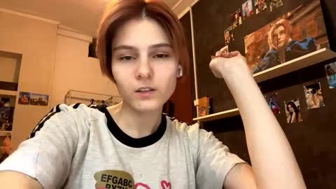 Snapshot of tarshagastley chatting on February 25, 4:05 pm Sonya online show from February 25, 4:05 pm