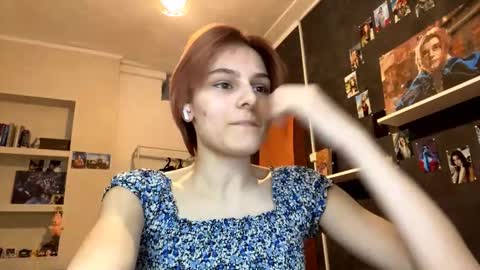 Snapshot of tarshagastley chatting on February 26, 12:15 pm Sonya online show from February 26, 12:15 pm