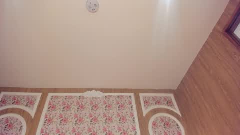 Call Me Tash  ONLINE GTM -5 7001400 online show from November 27, 2:08 pm