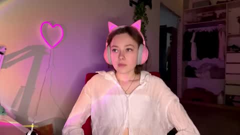 Snapshot of tashajovich chatting on February 19, 10:06 pm Darlin online show from February 19, 10:06 pm