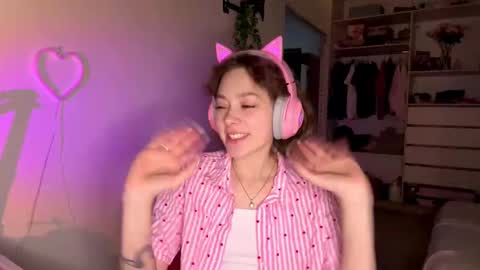 Snapshot of tashajovich chatting on February 23, 10:07 pm Darlin online show from February 23, 10:07 pm