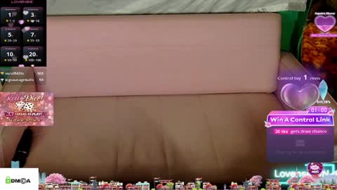 TashaKai online show from April 1, 1:41 pm