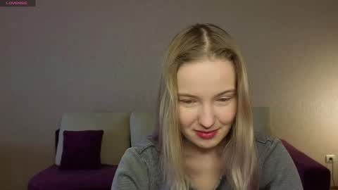 Snapshot of tashinapetitto chatting on April 13, 7:47 am Your Ressie online show from April 13, 7:47 am