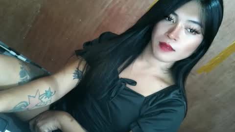   online show from October 8, 6:38 pm