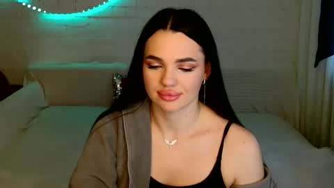 Snapshot of tasty_babyy chatting on November 12, 12:38 pm tasty_babyy online show from November 12, 12:38 pm