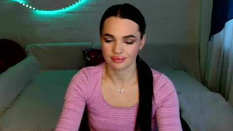 tasty_babyy online show from December 15, 11:14 am