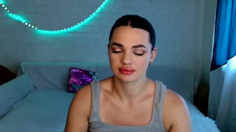 Snapshot of tasty_babyy chatting on August 4, 9:12 am tasty_babyy online show from August 4, 9:12 am
