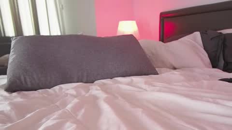 Snapshot of tasty_tomato chatting on November 7, 9:31 am RHEA pronanciation like Reya online show from November 7, 9:31 am