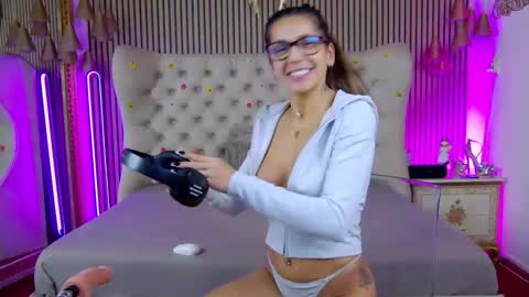 TastyPatricia online show from October 20, 6:58 am