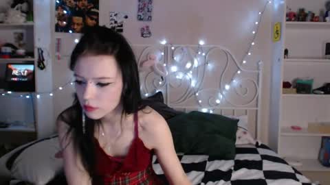 Snapshot of tata_goth chatting on February 11, 10:37 am Tata online show from February 11, 10:37 am