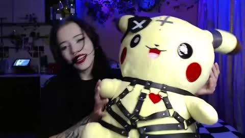 Snapshot of tata_goth chatting on October 18, 3:24 pm Tata online show from October 18, 3:24 pm