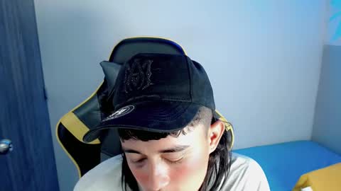 T A T A N online show from November 14, 8:07 pm