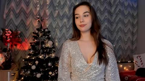 Tate online show from December 25, 5:05 pm