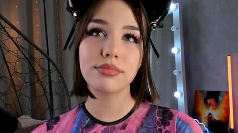 Tate online show from November 28, 7:16 pm