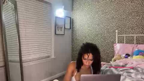 Tate Harper  online show from June 7, 1:10 am