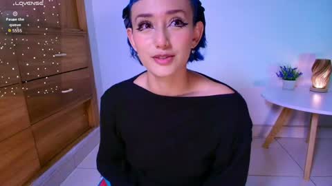 Snapshot of tati_cardenas chatting on April 13, 7:25 am AME online show from April 13, 7:25 am