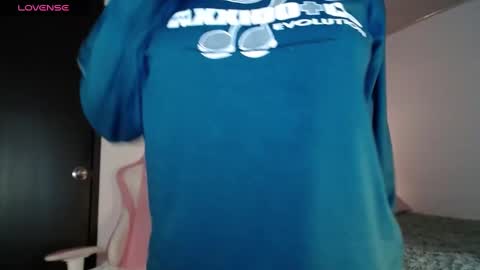 Snapshot of tati_g chatting on December 13, 2:21 am Tati Garcia online show from December 13, 2:21 am