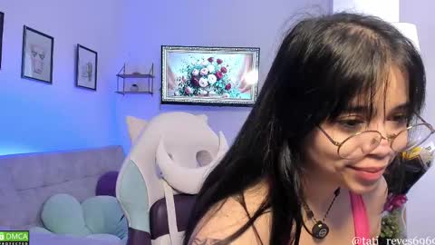 Snapshot of tati_reyes chatting on March 27, 1:11 pm Tatiana --- Schedule Monday to Sundays 800 to 200 UTC-5 online show from March 27, 1:11 pm