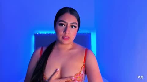 Snapshot of tatiana_2000 chatting on January 9, 1:18 am Tatiana online show from January 9, 1:18 am