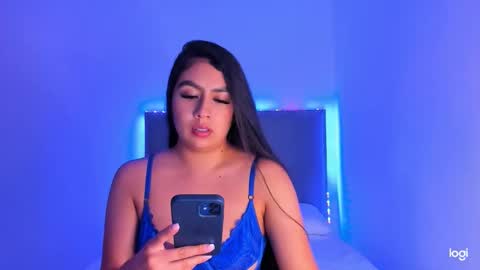 Snapshot of tatiana_2000 chatting on March 10, 11:27 pm Tatiana online show from March 10, 11:27 pm