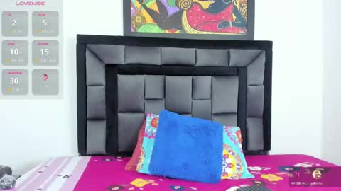 Tati online show from March 10, 12:26 pm