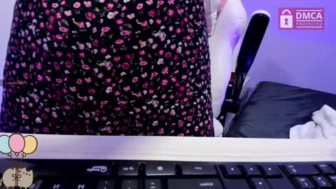 Snapshot of tatiana_vegha chatting on November 5, 12:38 pm i am tatiana online show from November 5, 12:38 pm