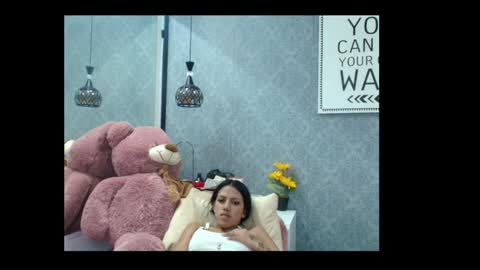 Tati online show from December 17, 4:53 pm