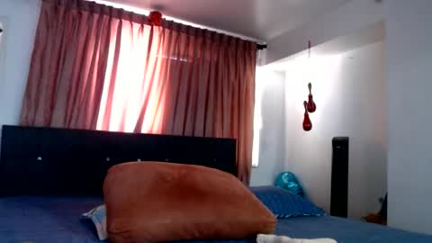 tatiana giraldo online show from June 11, 9:02 pm