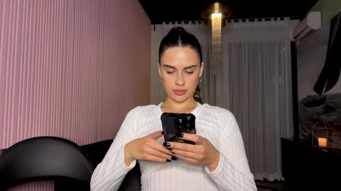 Tati online show from January 13, 3:28 pm