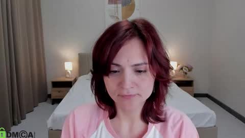 Snapshot of taticamomile chatting on February 20, 5:26 am Tatica online show from February 20, 5:26 am