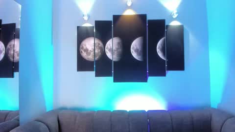 Tati online show from October 4, 3:59 am