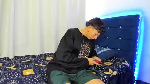 tatiiana_n_damian online show from September 21, 1:57 pm