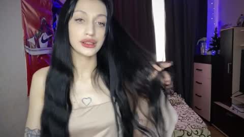 tatika_williams online show from December 21, 9:38 am